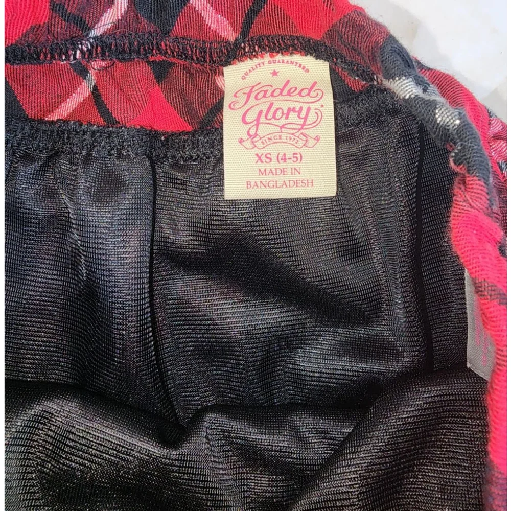 Girls 4/5 Plaid Skirt & Black Top Set